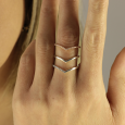 Bague V Doré à l'Or Rose - Oxyde de Zirconium